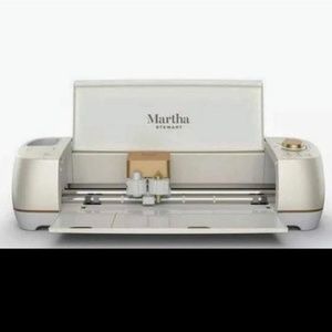 Cricut (Martha Stewart edition) price firm